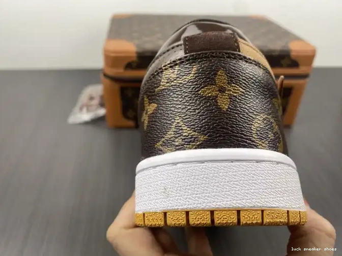 Reps LUCY OW 1 Jordan x Off-Louis AJ1 Air LOW 0508